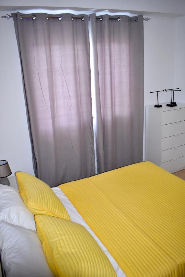 Taninho Apartment Santa Maria Bagian luar foto