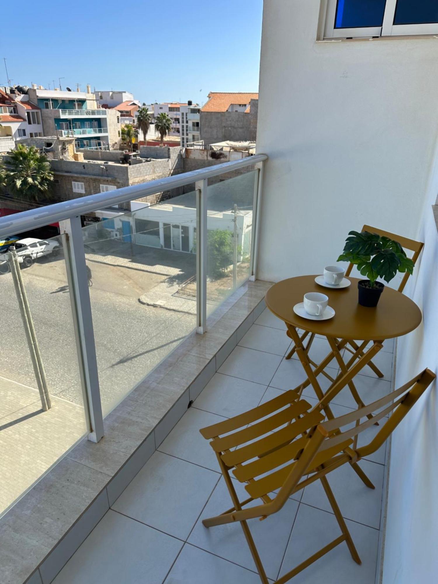 Taninho Apartment Santa Maria Bagian luar foto